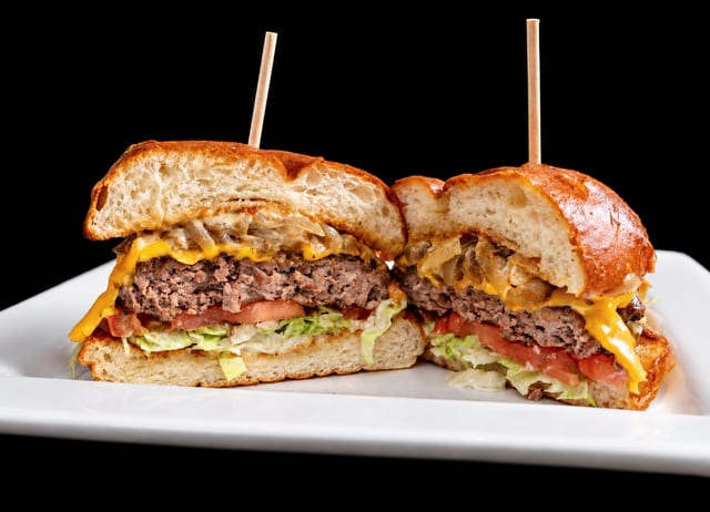 Classic Burger.